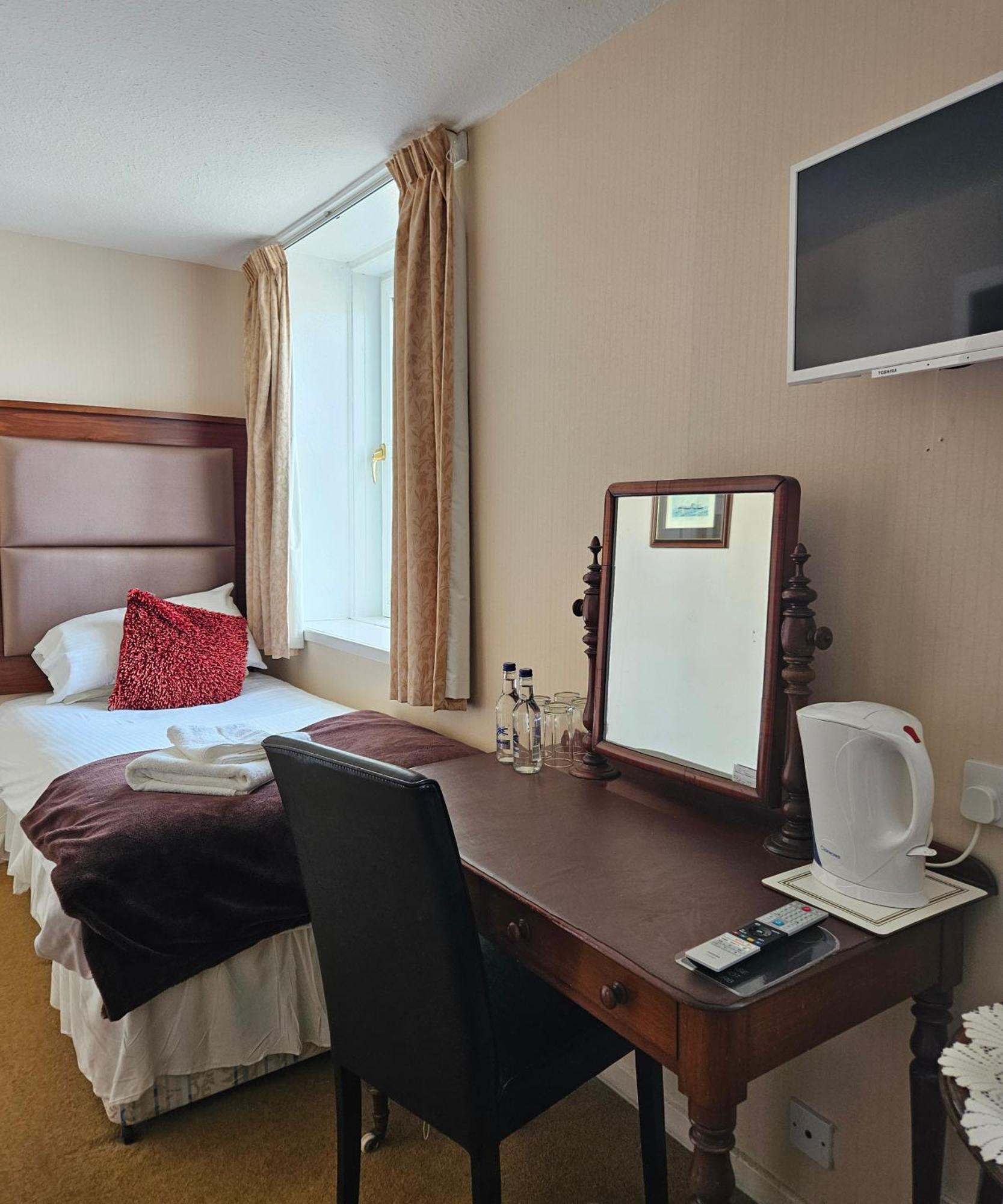Station Hotel Портсой Экстерьер фото